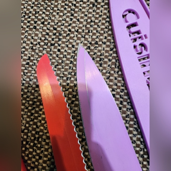 Cuisinart Red and Purple Knife Set - Picture 3 of 4